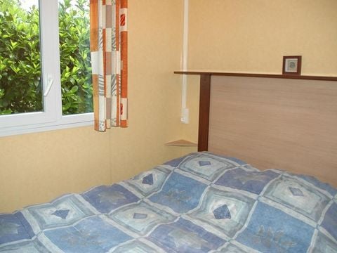 MOBILHOME 4 personnes - M54 - 26m² avec terrasse semi couverte / 2 chambres