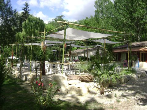 Camping Du Vieux Chateau - Camping Gironde