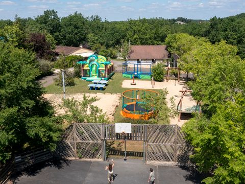 Camping Lou Castel - Camping Dordogne