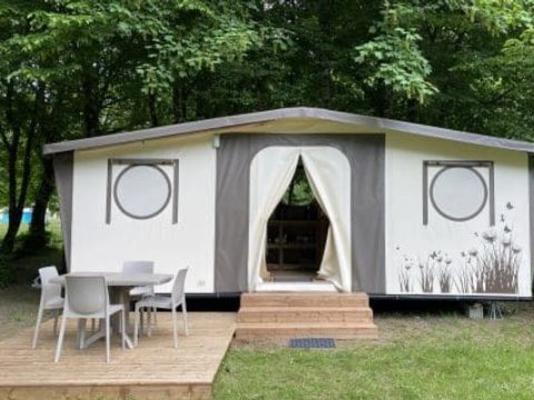 Tente en toile et en bois 4 personnes - NOMADE LODGE sans sanitaires