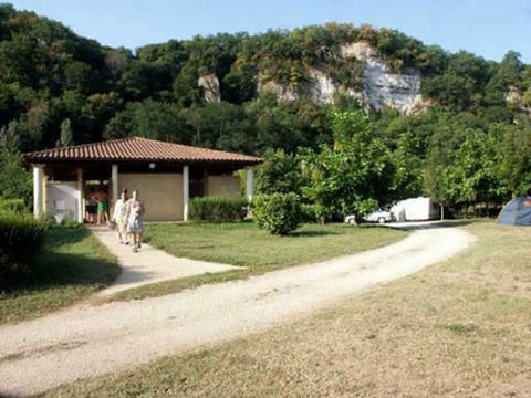 Emplacement - Emplacement + camping-car 2 personnes