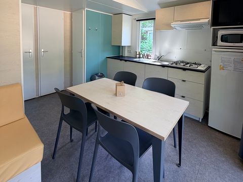 MOBILHOME 4 personnes - Loggia Bay standard 24 m² (2 ch.-4 pers.)