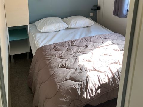 MOBILHOME 4 personnes - Loggia Bay standard 24 m² (2 ch.-4 pers.)