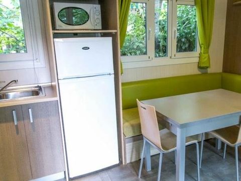 MOBILHOME 4 personnes - Hergo standard 31 m² (2ch.-4 pers.) 2 SDB + 2 toilettes