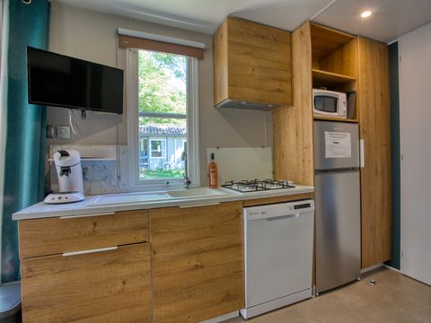 MOBILHOME 4 personnes - Mobil-Home Premium O'Hara 29-31m² (2ch-4pers) + Terrasse semi-couverte + Clim + LV + TV