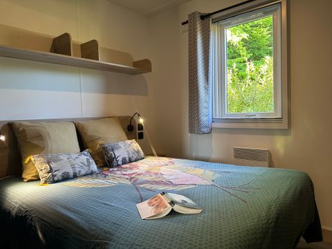Mobilhome 4 personnes - Confort Riviera 29m² - 2 chambres - Terrasse couverte 18m²