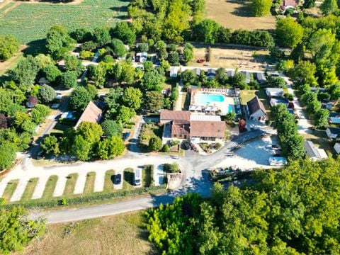 Flower Camping Le Tiradou - Camping Dordogne