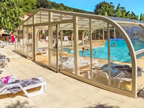 Les Chalets de la Noyeraie - Camping Dordogne - Afbeelding N°0