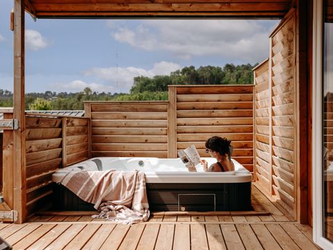 CHALET 4 personnes - Chalet Premium SPA 2 Chambres