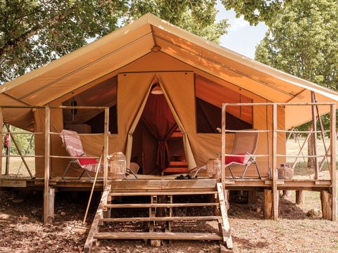 BUNGALOW TOILÉ 4 personnes - Tente Lodge Insolite 2 chambres