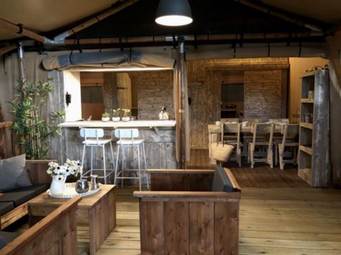 HÉBERGEMENT INSOLITE 5 personnes - TENTE SAFARI 5p