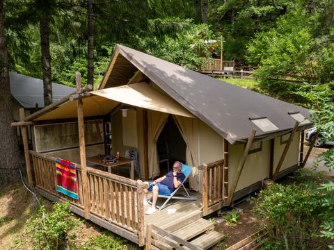 Flower Camping Le Belvédère - Camping Cantal - Image N°20