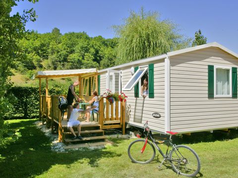 MOBILHOME 6 personnes - 32m² / 3 chambres : Un grand format pour une grande famille.