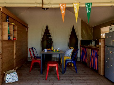 Tente en toile et en bois 4 personnes - Lodge 2ch