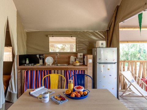 Tente en toile et en bois 4 personnes - Lodge 2ch