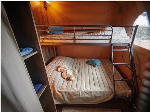 TENTE TOILE ET BOIS 5 personnes - Tente Kenya avec SDB