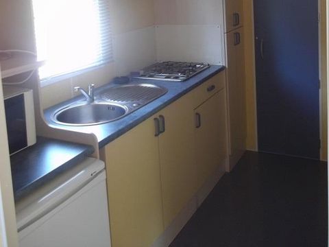 MOBILHOME 5 personnes - Mobil-Home BLUE-BIRD : 2 Chambres - 2 ads + 3 enfts - Grand Réfrigérateur - Terrasse 2/5 pers