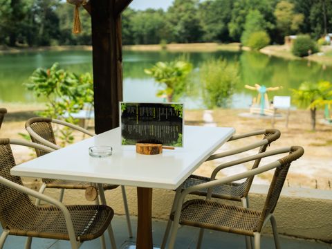 CHALET 4 personnes - Chalet premium 2 chambres 2 salles de bains face a l'etang 1/4 pers