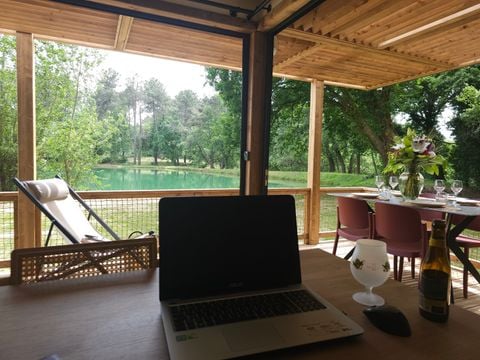 CHALET 5 personnes - Chalet Premium double exposition face à l'étang 1/5 pers