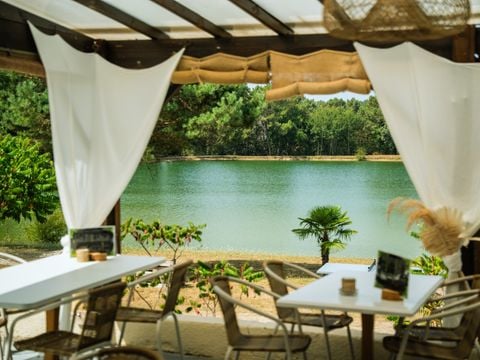 CHALET 2 personnes - Chalet premium Duo surplombant l'étang 1/2 pers