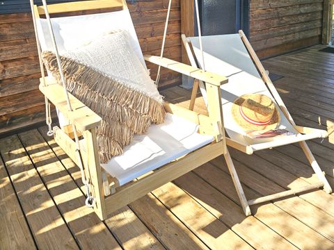 CHALET 4 personnes - Chalet devant l'étang 1/4 pers. 1/4 pers