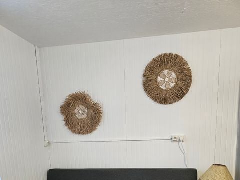 CHALET 4 personnes - Chalet devant l'étang 1/4 pers. 1/4 pers