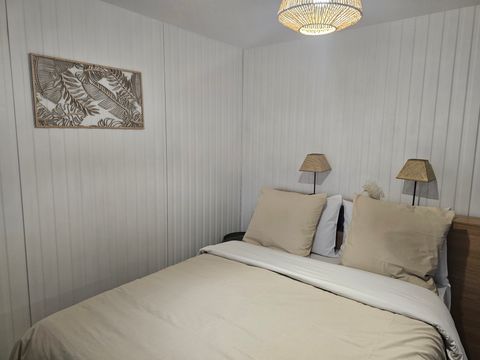 CHALET 4 personnes - Chalet devant l'étang 1/4 pers. 1/4 pers