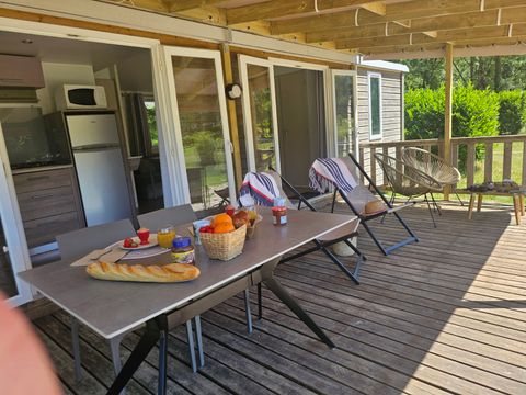 MOBILHOME 4 personnes - Mobil home Premium face à l' étang 1/4 pers