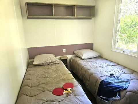 MOBILHOME 4 personnes - Mobil home Premium face à l' étang 1/4 pers