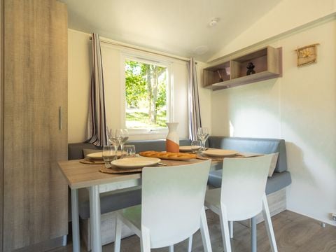 MOBILHOME 4 personnes - Mobil home Premium face à l' étang 1/4 pers
