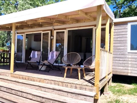 MOBILHOME 4 personnes - Mobil home Premium face à l' étang 1/4 pers