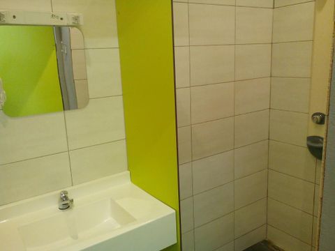 BUNGALOW TOILÉ 4 personnes - sans sanitaires