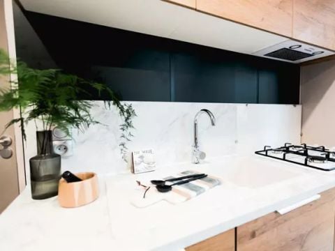 MOBILHOME 8 personnes - Prestige ++ 4 Pièces 6/8 Personnes Climatisé +TV