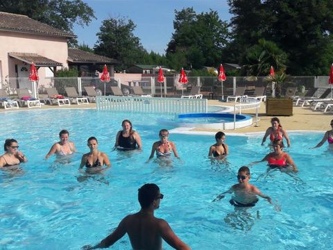 Camping Les Pins - Camping Gironde