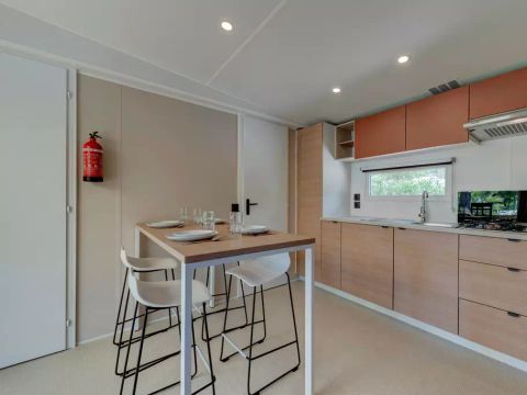 MOBILHOME 6 personnes - Comfort | 3 Ch. | 6 Pers. | Terrasse surélevée | Clim. | TV