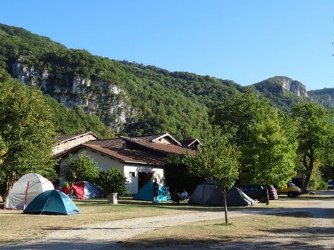 Camping Ferme de la Chatonnière - Camping Isere