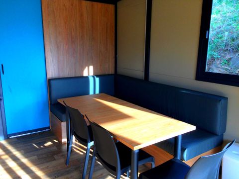 CHALET 6 personnes - PRIVILEGE Grand Panoramic - 3 chambres- 33m2, terrasse couverte de 14m2 CHALET 6 personnes - PRIVILEGE Grand Panoramic - 3 chambres- 33m2, terrasse couverte de 14m2