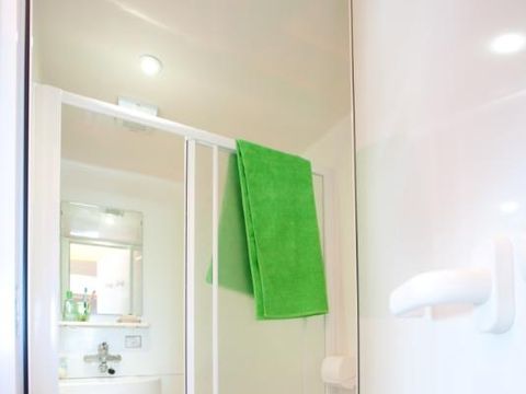 Hébergement 6 personnes - Lodge Insolite Premium Pagan - 2 chambres et sanitaires