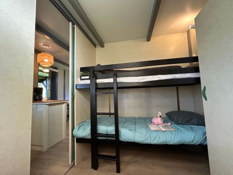 CHALET 5 personnes - Chalet Confort Acacia 2 chambres TV proche piscine