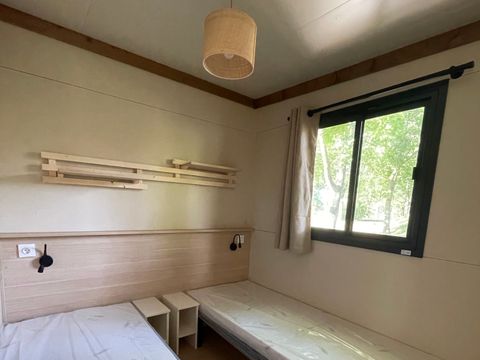 CHALET 6 personnes - PRIVILEGE Marsanne - 3 ch - TV - 35m2, terrasse couverte de 17m2 CHALET 6 personnes - PRIVILEGE Marsanne - 3 ch - TV - 35m2, terrasse couverte de 17m2