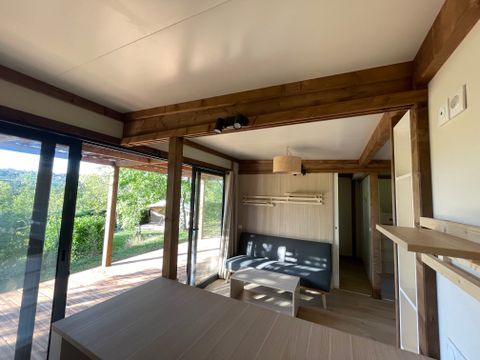 CHALET 6 personnes - PRIVILEGE Marsanne - 3 ch - TV - 35m2, terrasse couverte de 17m2 CHALET 6 personnes - PRIVILEGE Marsanne - 3 ch - TV - 35m2, terrasse couverte de 17m2