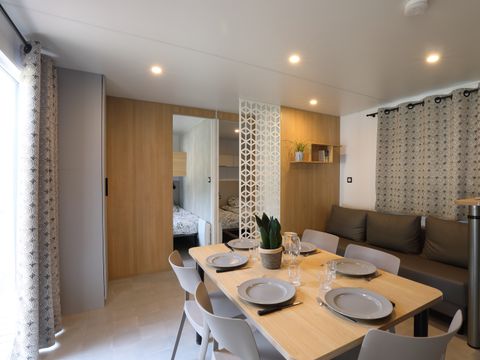 MOBILHOME 7 personnes - LA TRIBU- Mobil Home 4* 7 pers