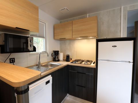 MOBILHOME 7 personnes - COTTAGE LA TRIBU Modèle 2023, 7 places 3 chambres, 1 sdb, 1 wc, lave-vaisselle