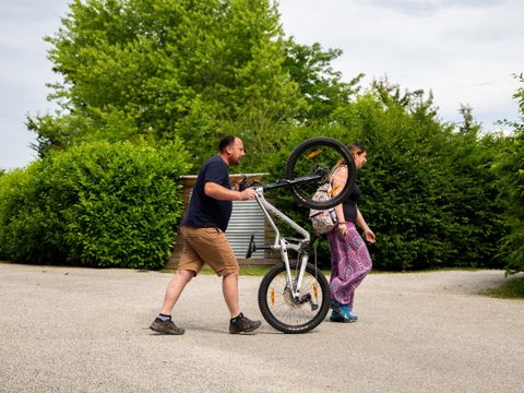 Camping Le Château - Camping Drome - Image N°9