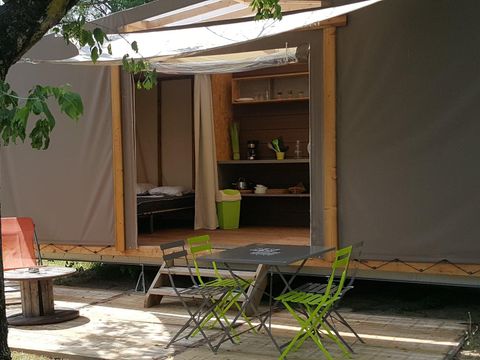 BUNGALOW TOILÉ 4 personnes - Bungalow Maori Confort 17m² 2 chambres - (sans sanitaires- sans eau) 2/4 pers