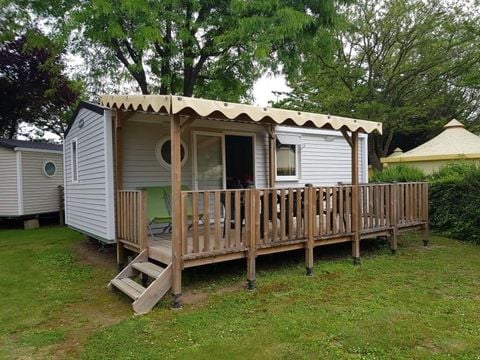 MOBILHOME 4 personnes - Mobil-home Confort 27m² 2 chambres + terrasse couverte - sans tv-sans clim 4 pers