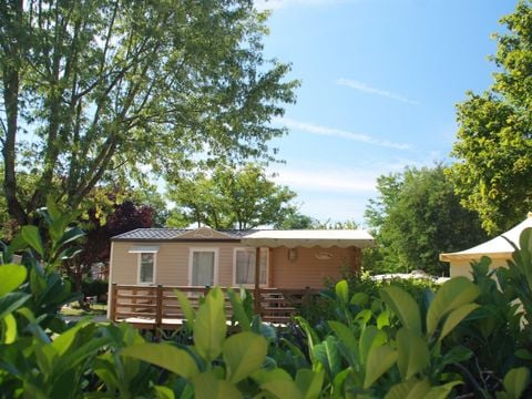 MOBILHOME 4 personnes - Mobil-home Confort 27m² 2 chambres + terrasse couverte - sans tv-sans clim 4 pers