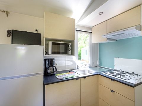 MOBILHOME 6 personnes - Mobil-home Confort 29m² 3 chambres + terrasse couverte + climatisation + TV 6 pers