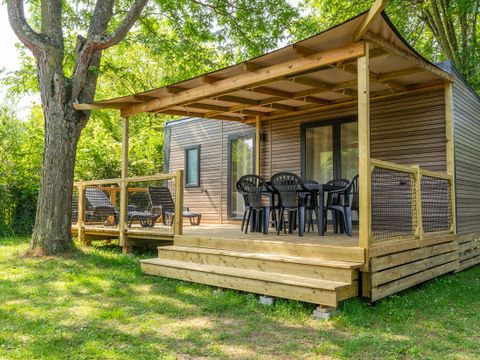 MOBILHOME 4 personnes - COTTAGE Premium 2ch   29m² 2 chambres + TV + Lave-vaisselle + climatisation + plancha + terrasse XL
