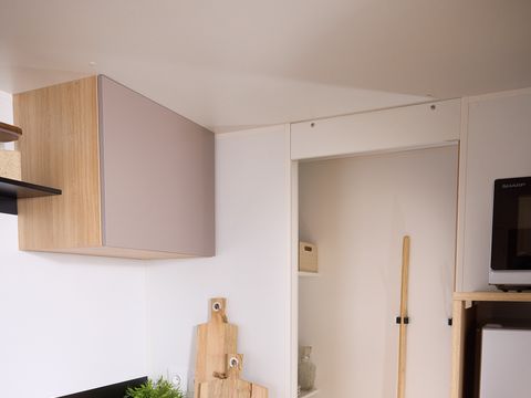 MOBILHOME 4 personnes - COTTAGE Premium 2ch   29m² 2 chambres + TV + Lave-vaisselle + climatisation + plancha + terrasse XL